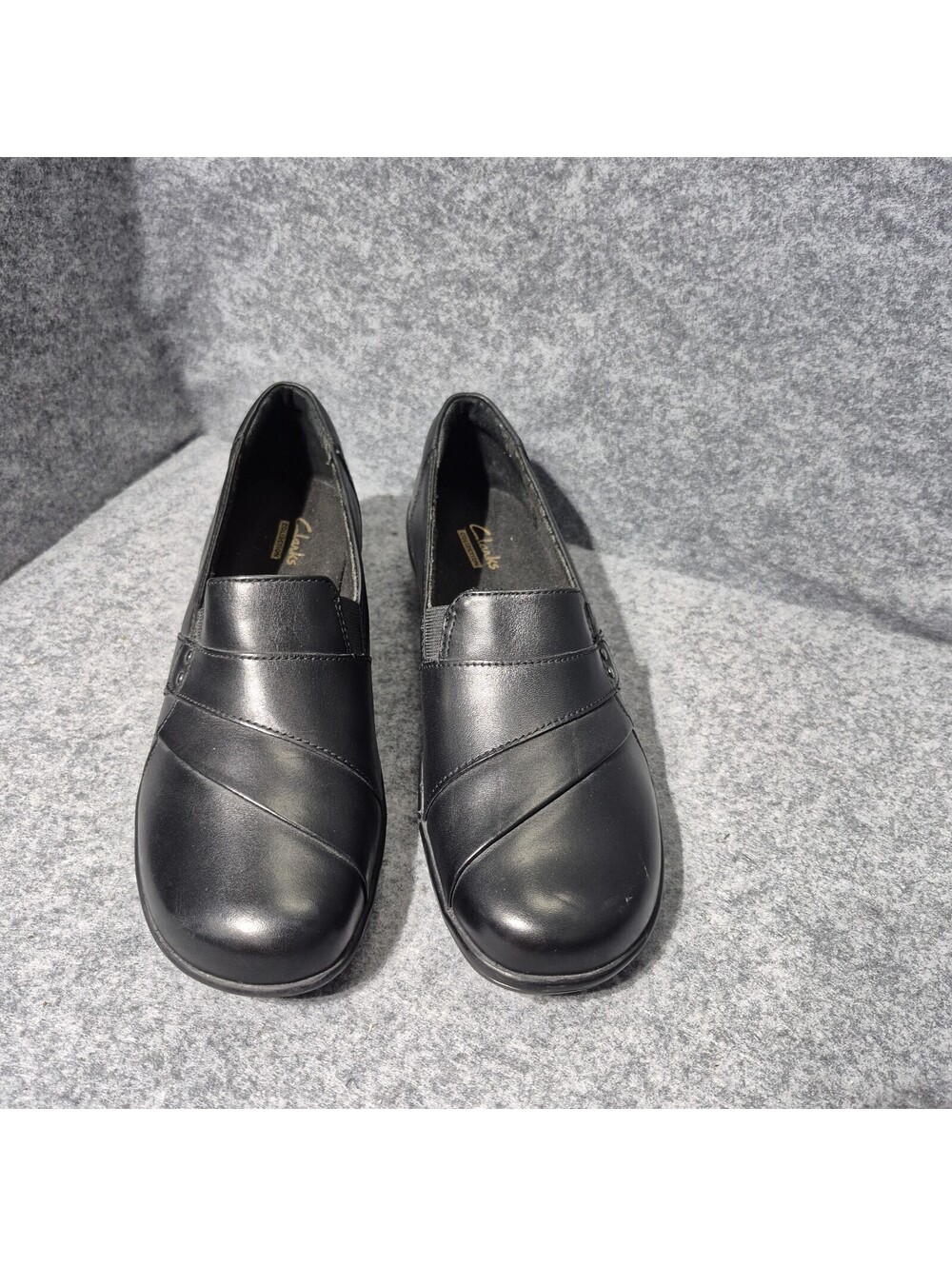 Clarks Collection- Black Leather Slip On - Comfort Shoes - Womens Sz 8M - Picture 8 of 11